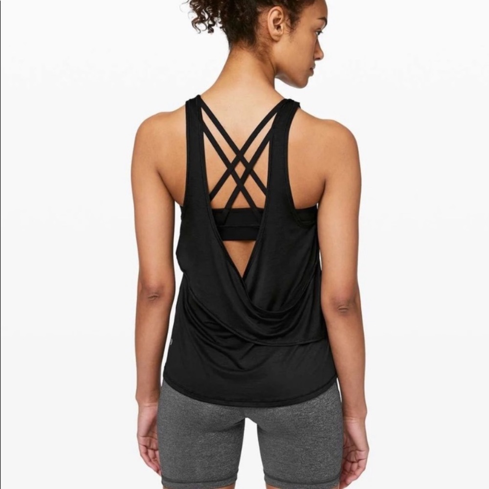 EUC Lululemon Reenergized 2-In-1 Tanks Size 6